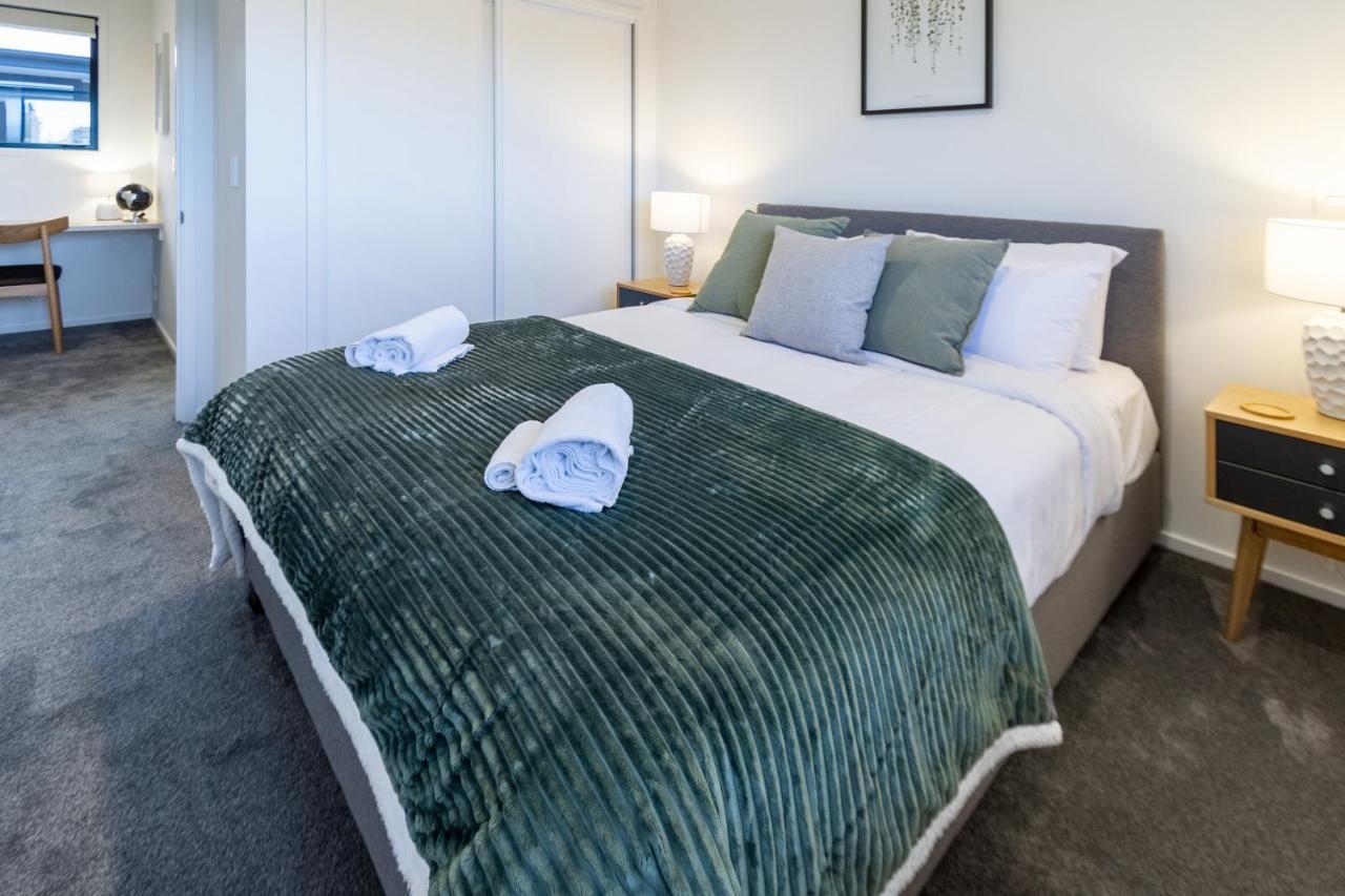 1 Bedroom 1 Bath, Executive Escape, Northlands Mall Christchurch Exterior foto